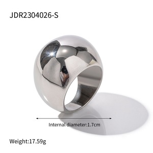Anillo llamativo <span class=keywords><strong>de</strong></span> acero inoxidable 316L chapado en <span class=keywords><strong>oro</strong></span> <span class=keywords><strong>de</strong></span> 18 quilates para mujer, diseño <span class=keywords><strong>de</strong></span> cúpula, corazón <span class=keywords><strong>y</strong></span> croissant, anillo <span class=keywords><strong>de</strong></span> moda audaz, <span class=keywords><strong>venta</strong></span> al por mayor OEM - Product Image 4