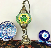 Lampe de Table Vintage Marocaine Faite à la Main en Verre Turc pour Chambre, Salon, Restaurant, Hôtel et Bar d'Hébergement