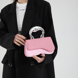 Bolso cruzado informal de nueva moda para mujer Retro pequeño cuadrado PU ecológico con cierre de cremallera portátil y en tendencia - Product Image 2