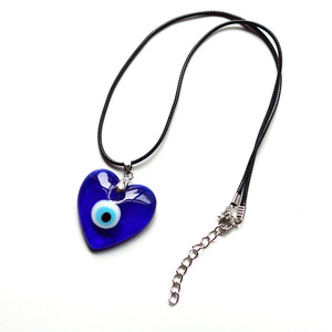 Kingcome Blue Devil's Eyes Herzförmige Anhänger Halsketten Türkisch Griechisch Ornament Zubehör Evil Angel Eye Halskette - Product Image 3
