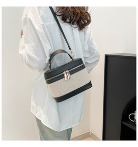 Borsa a tracolla da donna alla moda per la primavera, versatile in PU, piccola, monospalla, a blocchi di colore, con cerniera - Product Image 3