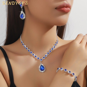 Ensemble de collier en émeraude de haute qualité pour femmes avec accents de diamants, pendentif en forme de larme et boucles d'oreilles assorties, bijoux de luxe - Product Image 5