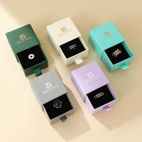 A1 Tiroir imprimé Rangement des bijoux Boîte d'emballage cadeau Logo personnalisé Emballage cadeau imprimé Tiroir en papier Ensemble de boîtes d'emballage pour bijoux