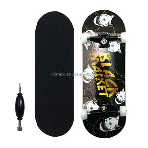 Mini Patineta de Dedos Personalizada Tech Deck, Patineta de Dedos de Madera de Arce Fundida por Gravedad - Product Image 1
