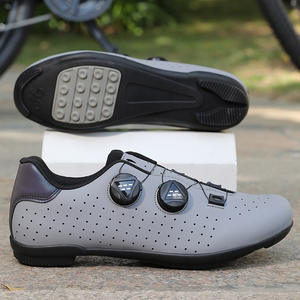 Nuove <span class=keywords><strong>Scarpe</strong></span> da <span class=keywords><strong>Ciclismo</strong></span> Dinamiche Unlocked per Uomo e Donna con Fondo Rigido per Bici da Strada e Mountain Bike con Fodera in Rete Autunnale - Product Image 5