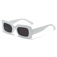 Lunettes de soleil carrées tendance pour femmes, couleur bonbon, UV400, nouvelle tendance 2023, logo personnalisé, lunettes de soleil de créateur pour femmes