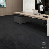 Achat en gros de dalles de moquette professionnelles pour salles d'exposition et magasins de détail, revêtement de sol modulaire ignifuge à installation rapide