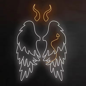 Letrero de Neón Acrílico Personalizado con Nombre, Decoración Navideña sin Pedido Mínimo, con 120 LED/m para Uso en el Hogar y Eventos - Product Image 1