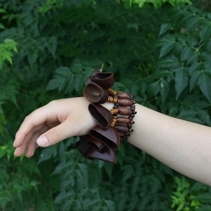 Wholesale Natural Plant <b>Seed</b> Wrist Rattle Bracelet Handmade Percussion Wrist Bell For Kindergarten Teaching And Performance - Product Image 4