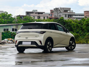 Pour BYD Dolphin: voiture électrique compacte avec une autonomie de 405km et une sécurité de collision 5 étoiles - Product Image 3