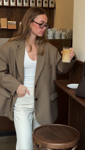 <span class=keywords><strong>Blazer</strong></span> Wanita Model Single Breasted Gaya Kantor Musim Gugur, Setelan Twill <span class=keywords><strong>Oversize</strong></span> Kasual Warna Polos - Product Image 6