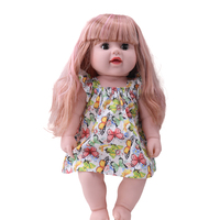 Fabricant de poupées originales Poupée africaine de mode en plastique de 19 pouces Belle fille noire avec des cheveux bouclés Joli jouet pour enfants