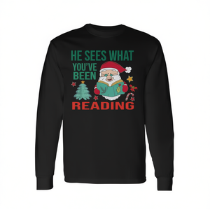 Il voit ce que vous avez lu - T-shirt de Noël à manches longues de Père Noël - Product Image 2