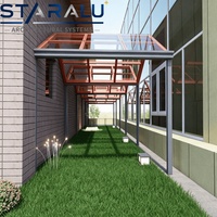 Véranda en aluminium polyvalente avec options de toit incliné ou à pignon et configurations modulables pour un style architectural personnalisé