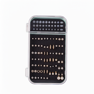 Organizador de pendientes portátil, caja de joyería con diseño a prueba de polvo para almacenamiento en tocador, estuche de plástico blanco - Product Image 1