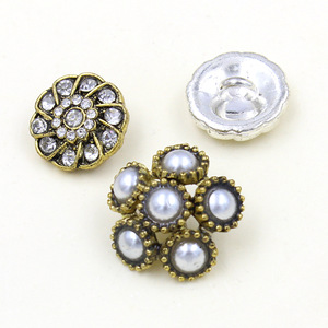 Ưa thích embellishments kim cương nút Vòng Tinh thể thủy tinh nút Rhinestone <span class=keywords><strong>Shank</strong></span> nút cho may áo - Product Image 6