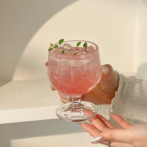 Bicchiere in vetro a righe verticali con piede, 250 ml, per succhi, cocktail, dessert, uso domestico e caffè - Product Image 1
