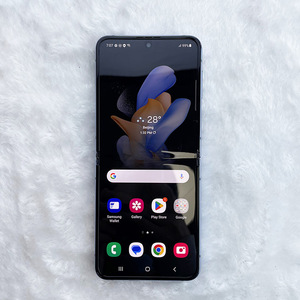 Teléfonos móviles usados al por mayor teléfono plegable usado <span class=keywords><strong>Galaxy</strong></span> <span class=keywords><strong>Z</strong></span> Flip <span class=keywords><strong>4</strong></span> Global desbloqueado Precio bajo Una condición <span class=keywords><strong>256GB</strong></span> almacenamiento más barato 5g - Product Image 4