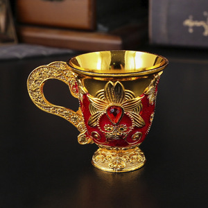 โต๊ะถ้วยน้ำทองเหลืองแท้สำหรับบูชาเทพเจ้าแห่งความ<span class=keywords><strong>ม</strong></span>ั่งคั่งบนพระแม่<span class=keywords><strong>กวน</strong></span><span class=keywords><strong>อิ</strong></span><span class=keywords><strong>ม</strong></span>ศักดิ์สิทธิ์ งานฝีมือโลหะ - Product Image 4