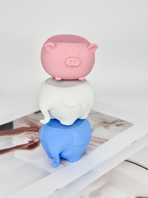 2026 New Arrivals Factory Wholesale Mini Portable Bluetooth Speakers for Outdoor Sports Pig and Elephant Cartoon Birthday Gift