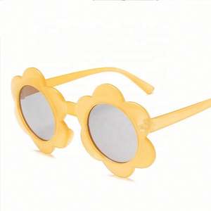 2025 Hot Selling Newest Trendy Lovely Small <b>Frame</b> Boys Girls <b>Sunglasses</b> UV400 <b>Round</b> Kids <b>Sunglasses</b> Flower Children <b>Sunglasses</b> - Product Image 2