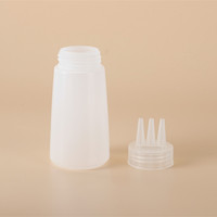Bouteille de sauce de meilleure qualité d'usine avec bouteille de sauce à presser en plastique à 3 trous 4oz 8oz 12oz 16oz bouteilles de sauce Sqeeze