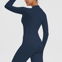 Veste de yoga zippée pour femme, col bas, manches longues, coupe ajustée, haut de sport respirant pour la course, la gym et le fitness