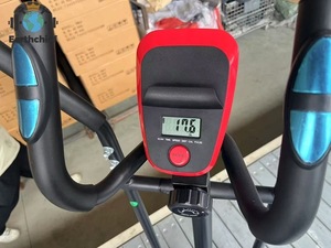 Vélo elliptique magnétique silencieux avec volant d'inertie, siège réglable, écran LCD, 8 niveaux de résistance, structure en acier - Product Image 4