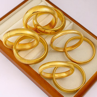 Elegante Trendige Große Schwere Doppellagige Edelstahl Feiner Schmuck 18K Gold Elastische Armbänder Damen Chunky Armreif Armbänder