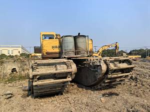 Excavadora anfibia Komatus usada, importación de Japón, componentes básicos, motor incluido a la venta - Product Image 6