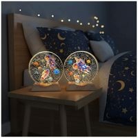 Lampe de chevet LED USB en cristal gravée au laser 3D, thème planètes colorées, pour la décoration de chambre d'enfant, cadeau en gros