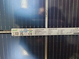 Mejor Precio, Stock de Almacén, Paneles Solares Bifaciales de 710W 720W 730W 735W JKM720N-66HL5-BDV-Z3-EU, Modelo Solar Topcon - Product Image 3