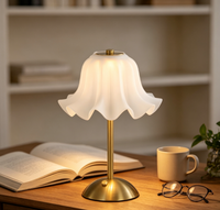 Lampe de table minimaliste moderne trois couleurs, lampe de chevet pour chambre à coucher, lampe décorative d'ambiance de luxe
