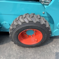 Mini Skid Steer Loader Harga Terjangkau, Mesin Bersertifikasi EPA, Penggerak 4 Roda, Crawler Loader untuk Pasar Amerika Utara, Biaya Perawatan Rendah