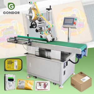 Machine d'étiquetage et d'application de colle pour autocollants sur surface plane horizontale supérieure de boîtes à épices - Product Image 1