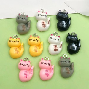 จี้เรซิ่นรูปแมวหลากสีสันการ์ตูนน่ารักหน้ายิ้ม DIY เครื่องประดับสำหรับงานฝีมือสร้างสรรค์ - Product Image 4