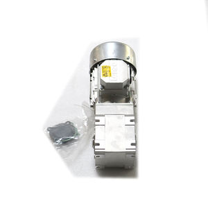 Motor de Engranajes Helicoidales Cónicos Serie G500 Lenze 16897619 Original Nuevo |   Variador de Frecuencia de Ángulo Recto, IE3, Garantía de 12 Meses - Product Image 4