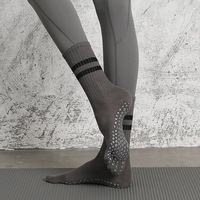 Vente chaude printemps chaussettes anti-dérapant Silicone Grip semelle antidérapant équipage Pilates Yoga chaussettes pour femmes Pilates anti-dérapant Toesox