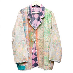 Chaqueta Kantha Vintage Premium de Algodón Tejido Indio ART&ART, Cuello en V, Bolsillos, Botones, Otoño/Invierno, Alta Calidad, Ecológica, de Secado Rápido - Product Image 1