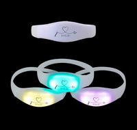 Bracelet LED activé par le son pour événements, en plastique ABS, pour festivals, soirées rave, bracelet LED à commande vocale