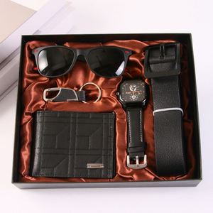 Ensemble de costume d'affaires pour homme, cadeau pour mari pour Noël, la Saint-Valentin, le Nouvel An et la remise des diplômes - Comprend une montre, une ceinture et un portefeuille - Product Image 6