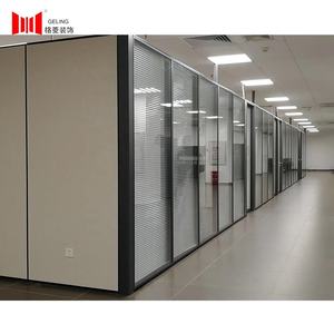 Khung Nhôm Dày 108Mm Bề Mặt Bảng Sắt Thép Vách Ngăn Văn Phòng Cố Định Có Thể Tháo Rời Màu Vân Gỗ - Product Image 4