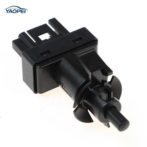 สวิตช์ไฟเบรคสำหรับรถ Mercedes Benz A0065451014 W203 AMG อุปกรณ์ตกแต่งรถยนต์สำหรับ Mercedes Benz - Product Image 1