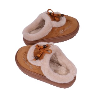 Paul Frank – <span class=keywords><strong>Chaussons</strong></span> <span class=keywords><strong>d</strong></span>'hiver pour <span class=keywords><strong>femme</strong></span> en faux daim, doublure en fourrure, à lacets, bout fermé, semelle épaisse, pour <span class=keywords><strong>intérieur</strong></span> - Product Image 4