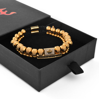 Bracelet à Breloques en Perles d'Ananas en Acier Inoxydable Zircon Cubique Micro Sertissage en Laiton Réglable avec Couronne