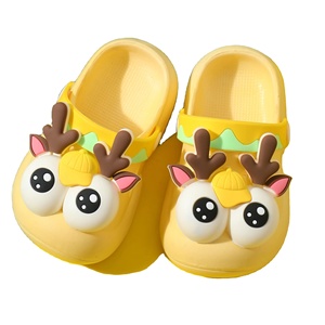 Chaussons d'été pour enfants, sandales de plage, chaussons pour enfants, chaussons en PVC antidérapants à motifs de dessins animés pour garçons et filles - Product Image 1
