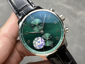 Venta al por mayor de negocios de gama alta de 41mm esfera verde reloj cronógrafo para hombre exquisita correa de 22mm reloj de diseño personalizado - Product Image 3
