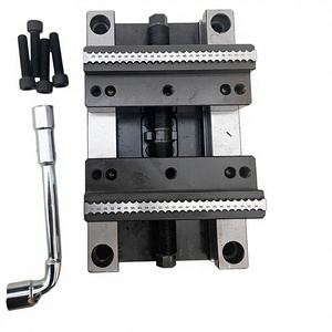 Tornillo de Banco Zhan Ying ZY 130 220 Manual de Precisión, Apertura de 195 mm, Pernos M12, Mordazas Planas - Product Image 4
