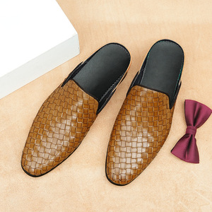 Zapatos de Hombre de Invierno, Diseño Británico de Última Moda, Mocasines Casuales de Punta Puntiaguda, Sandalias de Verano, Pantuflas Duraderas para Hombre - Product Image 4