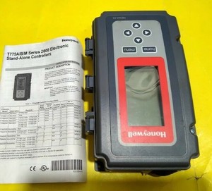 T775M2048 เครื่องควบคุมอุณหภูมิอิเล็กทรอนิกส์, รีเลย์ SPDT 2 ตัวและเอาต์พุตแบบอะนาล็อก 2 ตัว, 24-240VAC, การควบคุมแบบโมดูเลตสำหรับ HVAC - Product Image 5